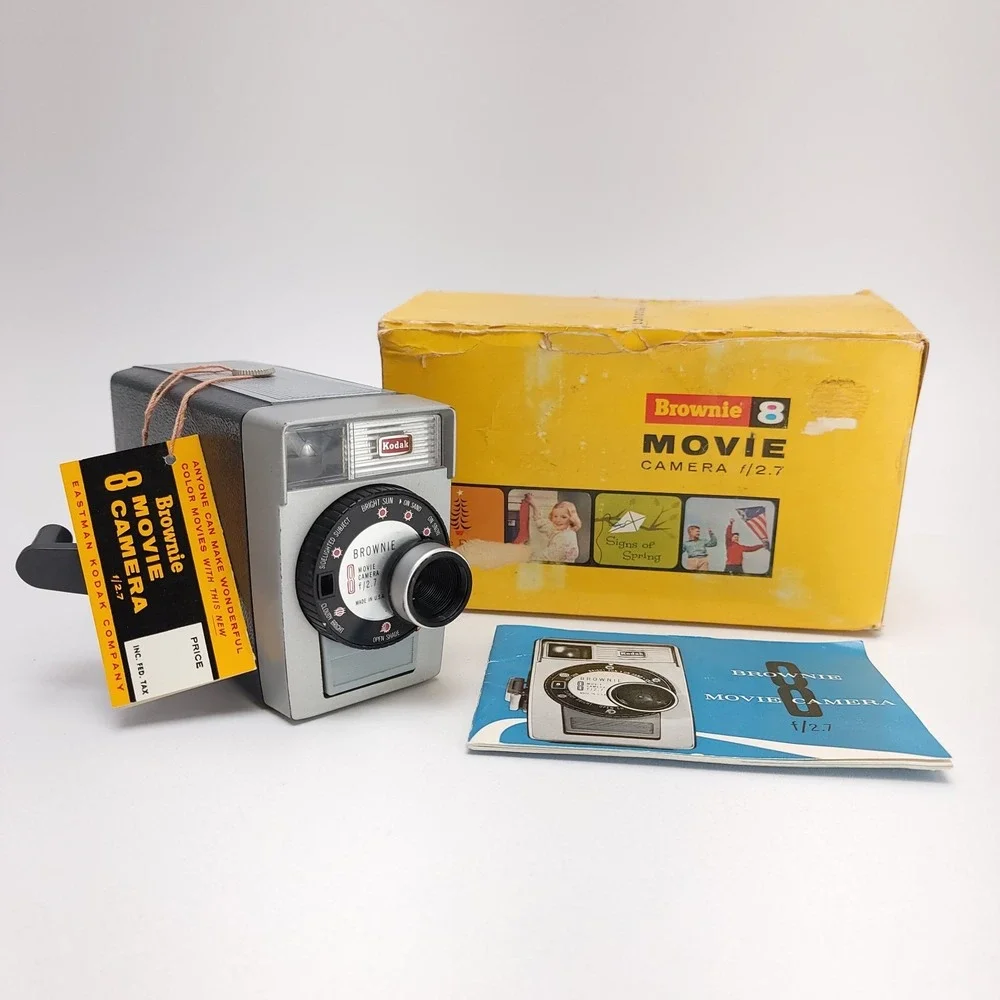 Vintage Kodak Brownie Movie Camera 8mm Film‎ Turret F/2.7 WORKING